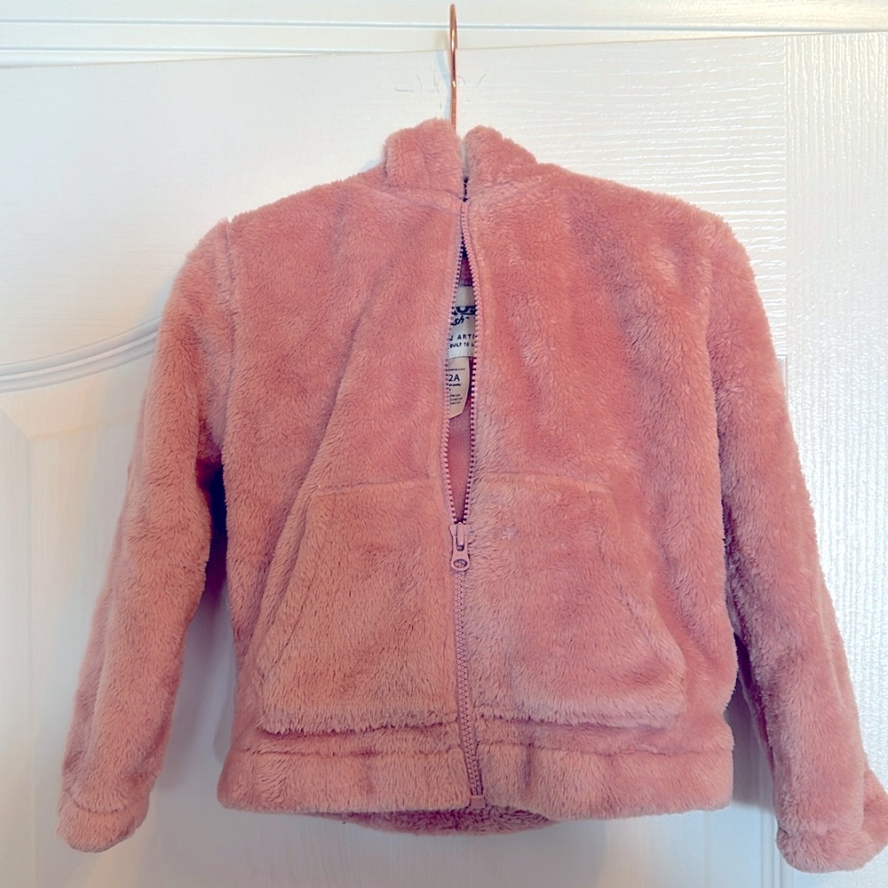 Osh Kosh 2T girl pink zip up jacket